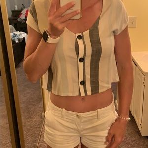 Stretch material crop top